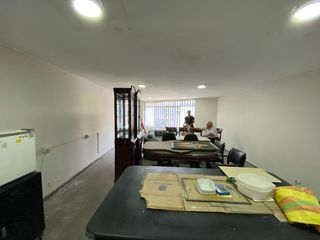 Foto 7 de Se alquila oficina en Av. aviación de 100 m2