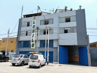 Foto 19 de Se alquila oficina en Av. aviacion de 200m2