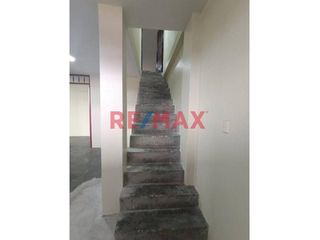 Foto 6 de Se Vende Casa De 02 Pisos En Calle Las Malvas Ventanilla