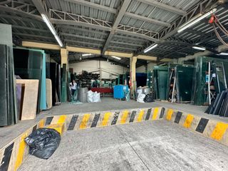 Foto 11 de Juan Tanca Marengo, Rento excelente Edificio Local Comercial de 1000 mts2