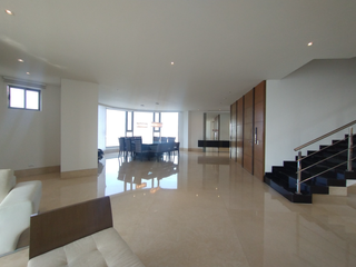 Foto 3 de Apartamento en venta en Alto Prado.