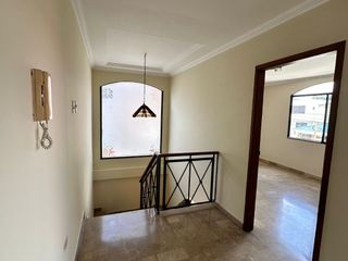 Foto 4 de Ceibos Norte, Renta de linda casa 4 dormitorios con BBQ