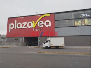 Foto 3 de Se Vende Casa Como Terreno En Ocasion A 1 Cuadra De La Avenida Principal