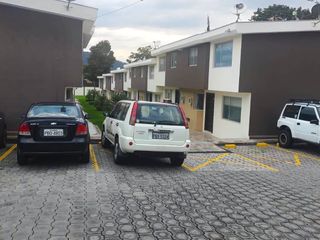 Foto 5 de ARRIENDO CASA EN TUMBACO -  CONJUNTO SAMANA