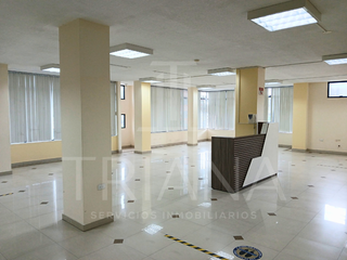 Foto 4 de Renta de Oficinas centricas Avenida Quevedo Abraham Calazacon, Santo Domingo