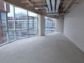 Foto 4 de RENTA OFICINA EN ÁREA CORPORATIVA LE PARC AV. REPÚBLICA DEL SALVADOR