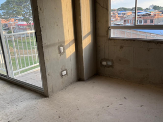 Foto 4 de Vendo apartamento en Alameda