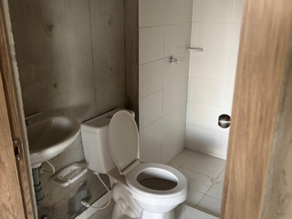 Foto 12 de Vendo apartamento en Alameda