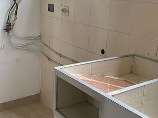 Foto 3 de VENDO EXCELENTE APTO  REMODELADO SEGUNDO PISO  MULTICENTRO