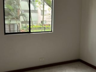 Foto 10 de VENDO EXCELENTE APTO  REMODELADO SEGUNDO PISO  MULTICENTRO