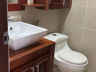 Foto 12 de VENDO EXCELENTE APTO  REMODELADO SEGUNDO PISO  MULTICENTRO