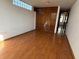 Foto 12 de DEPARTAMENTO EN VENTA, LA MAGDALENA, QUITO, A POCOS MINUTOS DE LA PARADA DEL METRO, CORAL. CC. EL RECREO