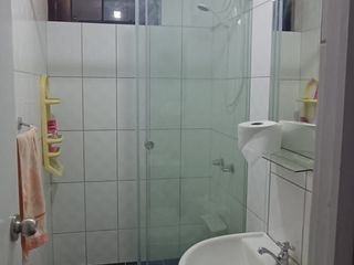 Foto 11 de CASA EN ALQUILER - RESIDENCIAL SAN CARLOS - FRENTE AL PARQUE - 131 m2