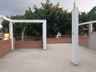 Foto 17 de CASA EN ALQUILER - RESIDENCIAL SAN CARLOS - FRENTE AL PARQUE - 131 m2