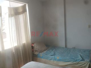 Foto 5 de Venta De Casa De 4 Pisos En Comas