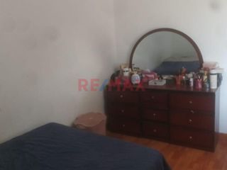 Foto 7 de Venta De Casa De 4 Pisos En Comas