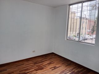 Foto 4 de SAN BORJA SE ALQUILA-CASA DOS PLANTAS-3 DORMITORIOS / 2 BAÑOS / COCHERA/$.1,370.-