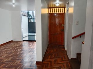 Foto 18 de SAN BORJA SE ALQUILA-CASA DOS PLANTAS-3 DORMITORIOS / 2 BAÑOS / COCHERA/$.1,370.-