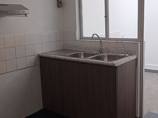 Foto 20 de SAN BORJA SE ALQUILA-CASA DOS PLANTAS-3 DORMITORIOS / 2 BAÑOS / COCHERA/$.1,370.-
