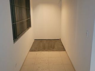 Foto 11 de Excelente oficina para venta ubicada en Toberín