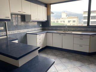 Foto 7 de En Renta Departamento 4 Dormitorios. Ponceano Alto