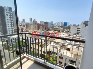 Foto 5 de Amplio Depa, Con Lindo Balcon Y Vista Exterior
