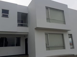 Foto 1 de ARRIENDO, el Colibrí, propiedad con 900m2 de terreno y 360m2 de construcción, alcoba planta baja
