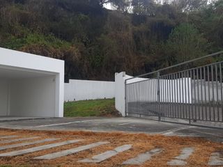 Foto 9 de ARRIENDO, el Colibrí, propiedad con 900m2 de terreno y 360m2 de construcción, alcoba planta baja