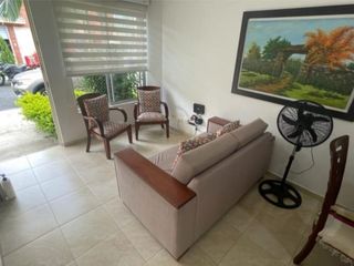 Foto 1 de CASA SECTOR GALICIA  PEREIRA