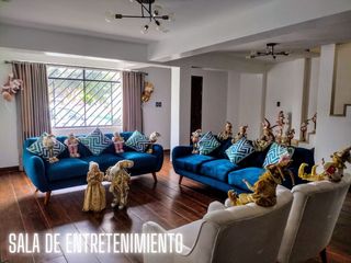 Foto 2 de CASA EN VENTA FRENTE AL PARQUE COLONIAL CERCA DE MAKRO DE LA AV. FAUCETT Y COLONIAL EN EL CALLAO