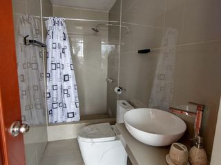 Foto 10 de CASA EN VENTA FRENTE AL PARQUE COLONIAL CERCA DE MAKRO DE LA AV. FAUCETT Y COLONIAL EN EL CALLAO