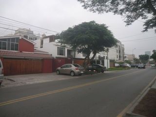 Foto 1 de Oferta, bajó de precio ! Vendo casa en avenida Las Artes Nortes .San Borja