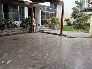 Foto 6 de Oferta, bajó de precio ! Vendo casa en avenida Las Artes Nortes .San Borja