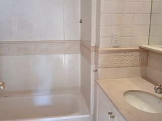 Foto 18 de Gran Departamento 4 Ambientes en Belgrano con Cochera Fija