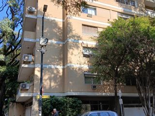 Foto 1 de Gran Departamento 4 Ambientes en Belgrano con Cochera Fija