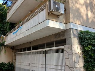 Foto 2 de Gran Departamento 4 Ambientes en Belgrano con Cochera Fija