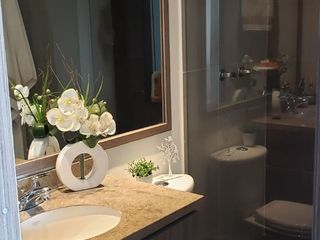 Foto 2 de SE VENDE APARTAMENTO DE GRAN GRANADA