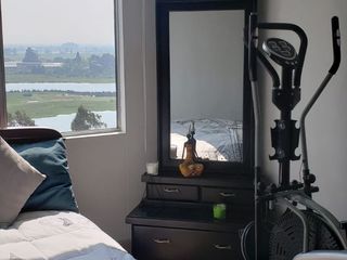 Foto 20 de SE VENDE APARTAMENTO DE GRAN GRANADA