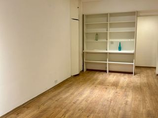 Foto 8 de Departamento en Venta en Retiro - Apto Profesional 80 m²