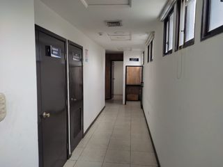 Foto 5 de Venta de consultorio con múltiples espacios - sector Kennedy Norte