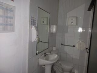 Foto 9 de Venta de consultorio con múltiples espacios - sector Kennedy Norte