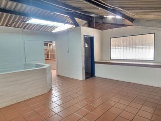 Foto 17 de RENTA LOCAL COMERCIAL INDUSTRIAL DE ALTO IMPACTO UBICACIÓN ESTRATÉGICA ENTRE GASPAR DE VILLARROEL Y PARÍS