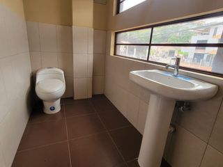 Foto 5 de VENTA DE CASA COMERCIAL