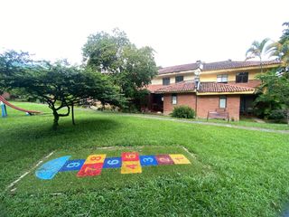 Foto 16 de Se vende casa amplia en ibague el vergel