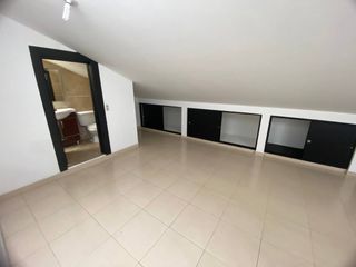Foto 12 de Se vende casa amplia en ibague el vergel