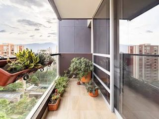 Foto 7 de Moderno y tranquilo apartamento en uno de los sectores más exclusivos de Medellin
