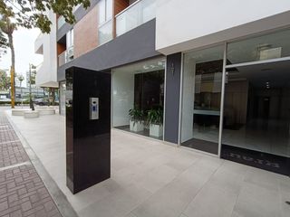Foto 8 de Alquiler Oficina de Estreno en Barranco Cerca A Miraflores – Condominio de Lujo Empresarial