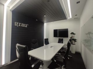 Foto 1 de Alquiler Oficina de Estreno en Barranco Cerca A Miraflores – Condominio de Lujo Empresarial