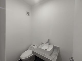 Foto 23 de Alquiler Oficina de Estreno en Barranco Cerca A Miraflores – Condominio de Lujo Empresarial