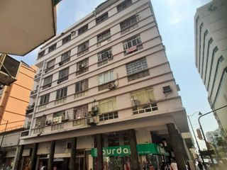 Foto 1 de Departamento de venta en centro de Guayaquil Ecuador de 3 dormitorios